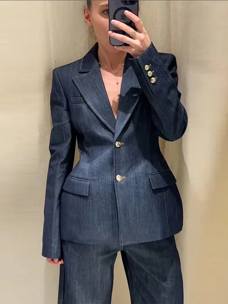 Conjunto de Alfaiataria em 3 Peças (Blazer, Calça e Jaqueta Top)