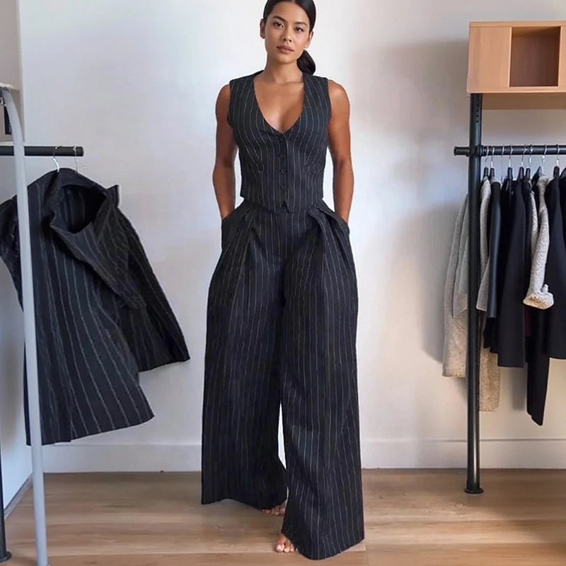 Conjunto Colete e Calça em Alfaiataria Laura
