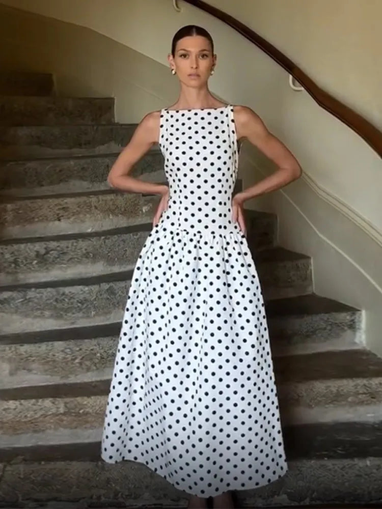 Vestido com Estampa em Poa Larissa