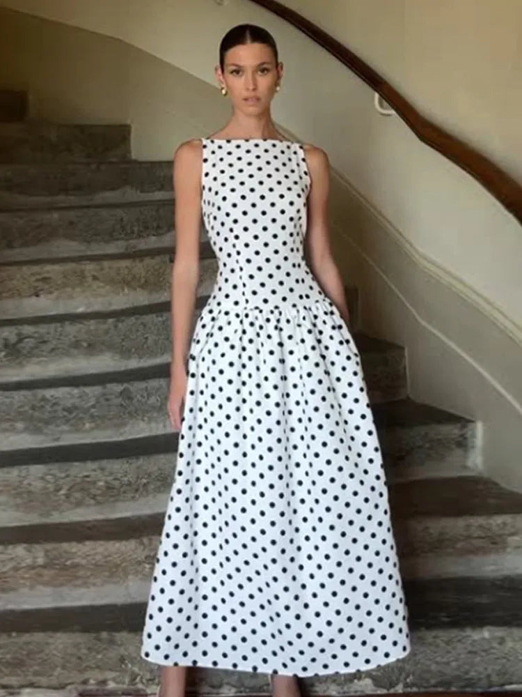 Vestido com Estampa em Poa Larissa