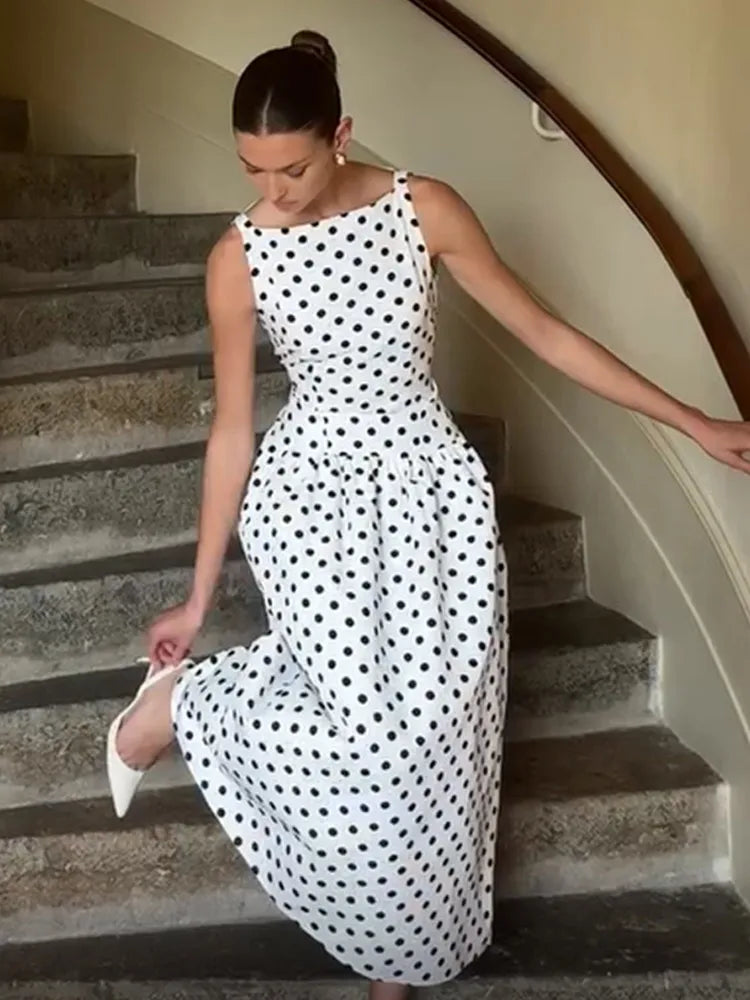Vestido com Estampa em Poa Larissa