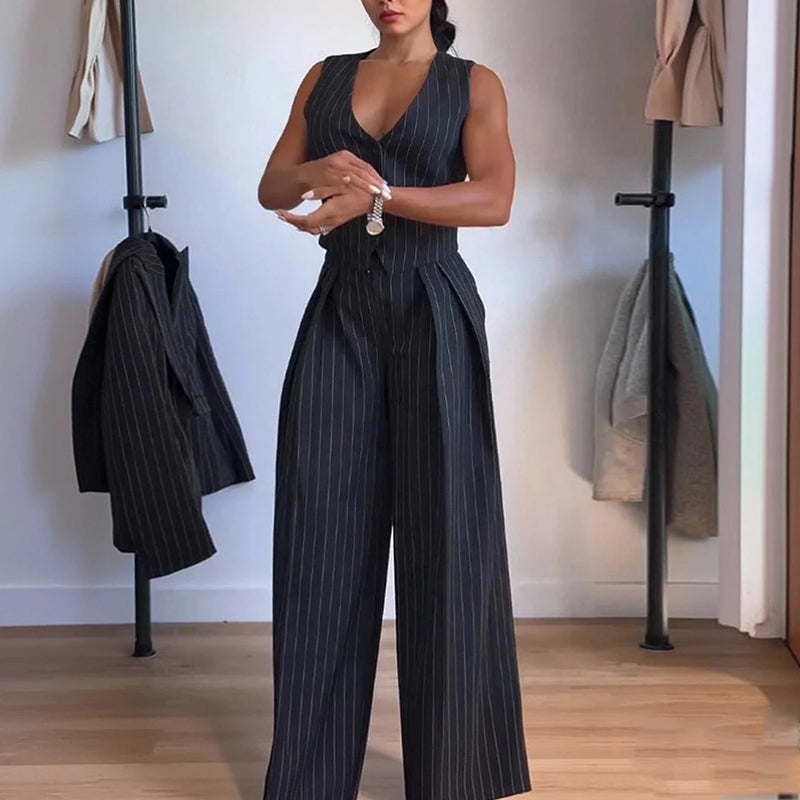Conjunto Colete e Calça em Alfaiataria Laura